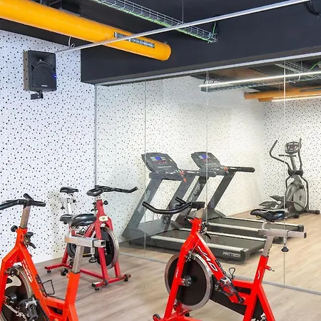 Juvenil Colegio Mayor Galileo Galilei Апартаменты *