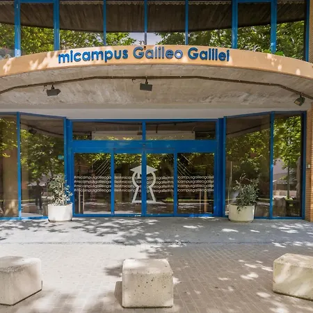 Juvenil Colegio Mayor Galileo Galilei Lejlighed